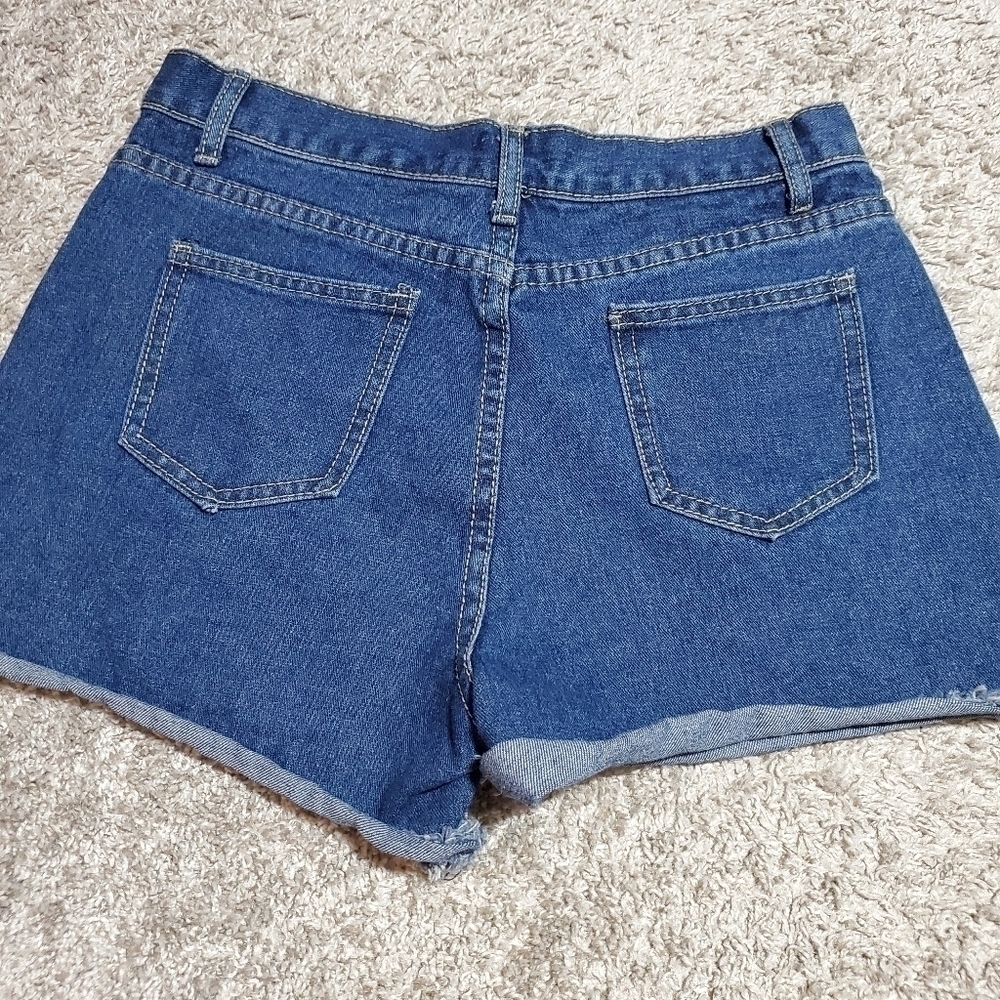 Jean shorts - Picture 3 of 9